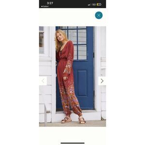 Anthropologie Breezy Open Back Jumpsuit Sz M Burgundy Stripe Floral Pants